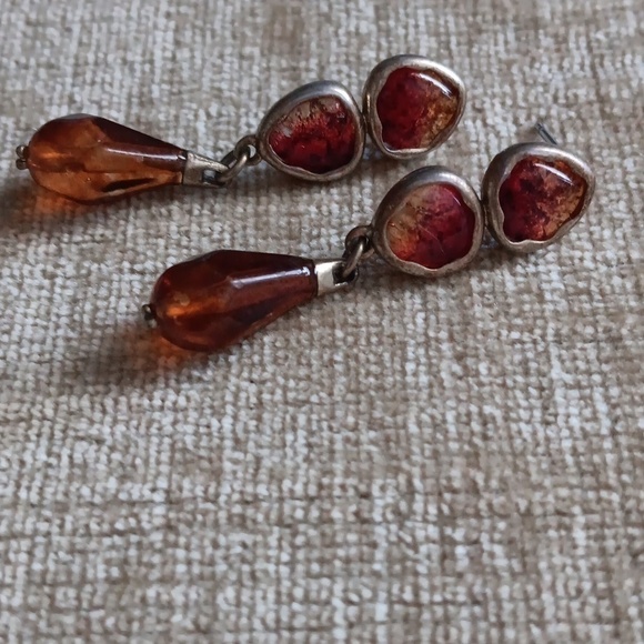 Gold Tone Amber Colored Dangle Earrings - Picture 3 of 7